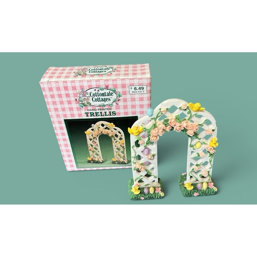 Cottontale Cottages Trellis Cottagecore Hand Painted Flowers Multicolor Vintage‎